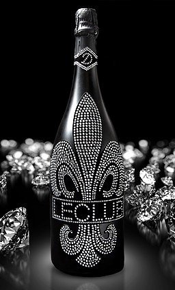 vinos Prime Presents